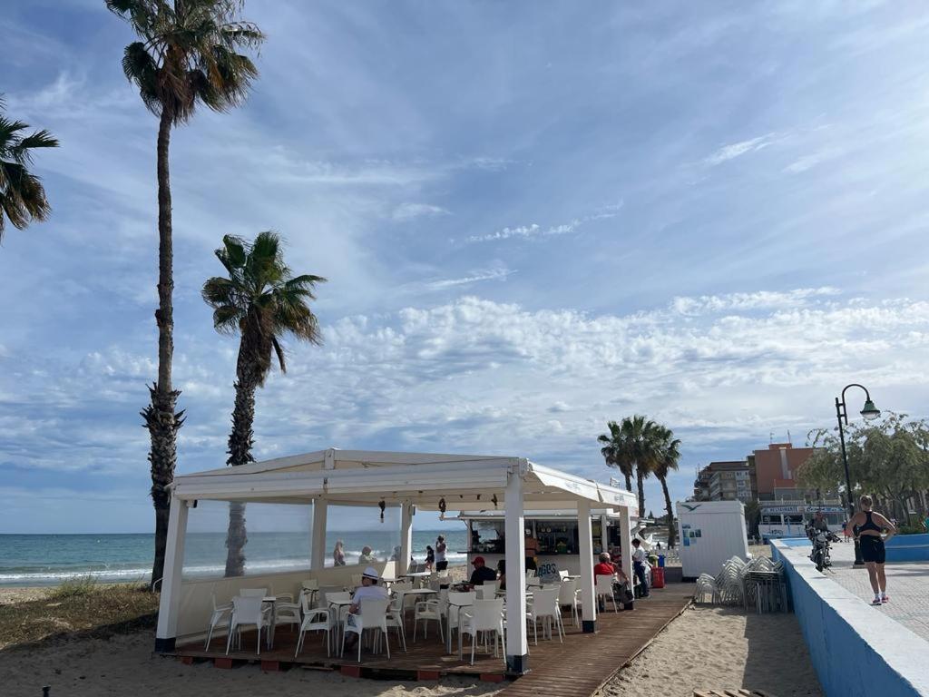 Beach Apartment Amalia Torrevieja Esterno foto